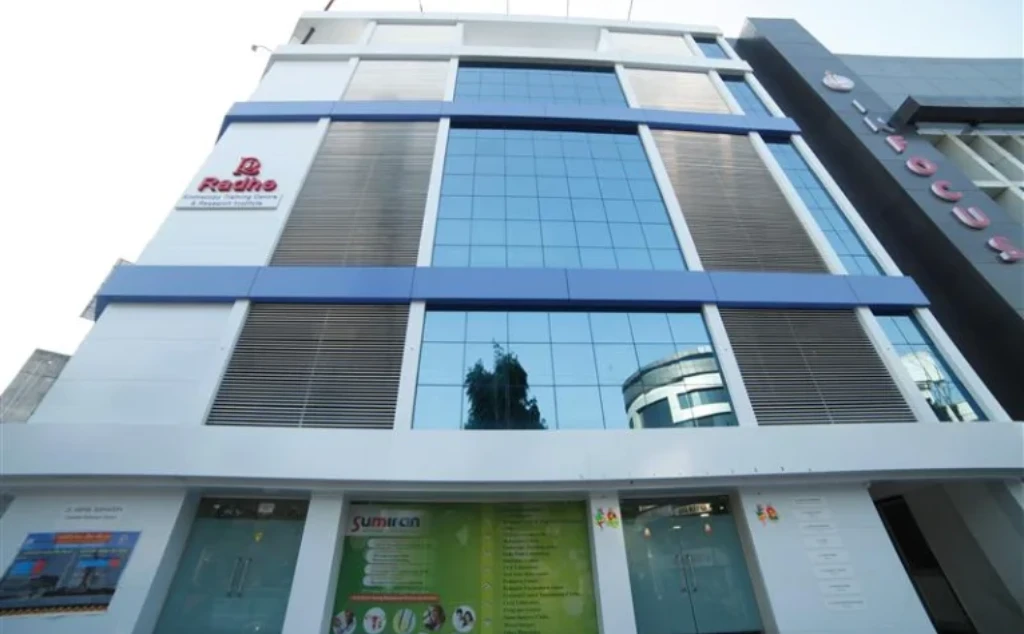 Sumiran Hospital in Ahmedabad